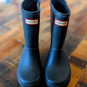 Black toddler Hunter rain boots